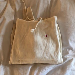 Champion x Urban Outfitters Off White Hoodie XS